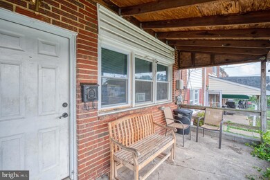 3233 Kessler Rd, Halethorpe, MD 21227 - photo 4