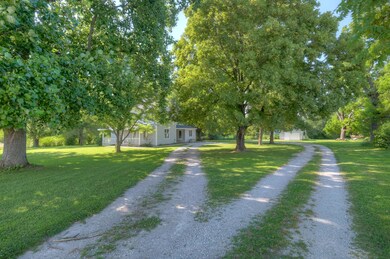 10943 Oak Rd, Carthage, MO 64836 - photo 4