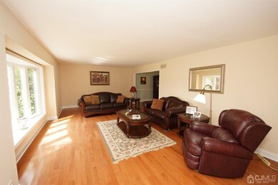 2 Junction Pond Ln, Monmouth Junction, NJ 08852 - photo 7