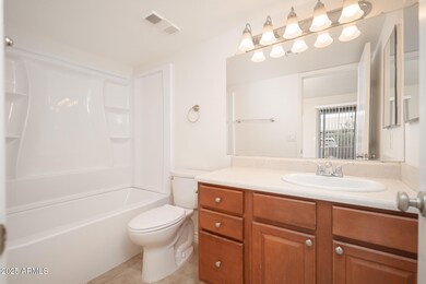 13_Primary-Bath_01