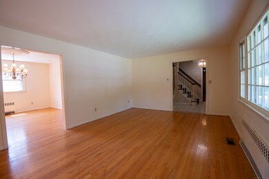 420 Narrow Ln, Orange, CT 06477 - photo 6