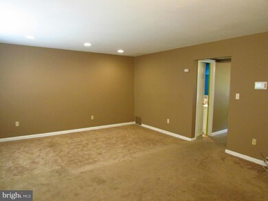 1921 Addison Rd S, District Heights, MD 20747 - photo 4