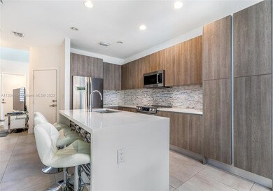 10230 NW 72nd Terrace unit 10230, Doral, FL 33178 - photo 5