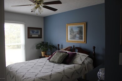 360 Newman Way, Mount Washington, KY 40047 - photo 5