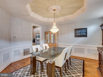 25085 Malmsbury Terrace, Chantilly, VA 20152 - photo 5