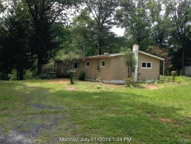 4569 Lower Three Mile Ln, Walnutport Borough, PA 18088 - photo 3