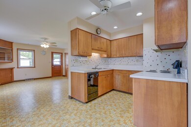 1218 Pauline Ave, Columbus, OH 43224 - photo 7