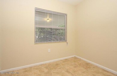 10640 Villanova Rd, Jacksonville, FL 32218 - photo 4