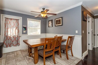 823 E 19th St N, Newton, IA 50208 - photo 3