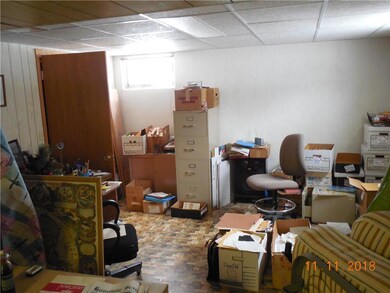 6933 Bluejacket St, Shawnee, KS 66203 - photo 7