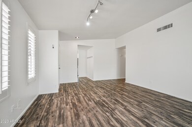 1758 W Colt Rd, Chandler, AZ 85224 - photo 7