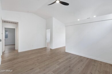 2286 E Hawken Way-5