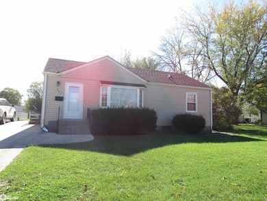 904 3rd Ave NE, Clarion, IA 50525 - photo 2
