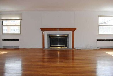 2820 W Glenlake Ave, Chicago, IL 60659 - photo 5