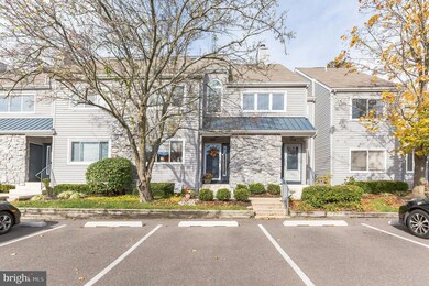 504 Chanticleer unit C0504, Cherry Hill, NJ 08003 - photo 2