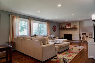 2387 Kathleen St, Fitchburg, WI 53711 - photo 4