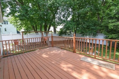 834 Mammoth Rd, Dracut, MA 01826 - photo 6