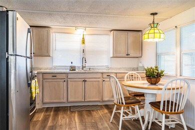 1612 Spring Dr, Lakeland, FL 33801 - photo 7