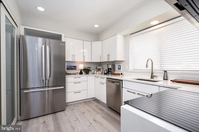 14 President Point Dr unit A1, Annapolis, MD 21403 - photo 5