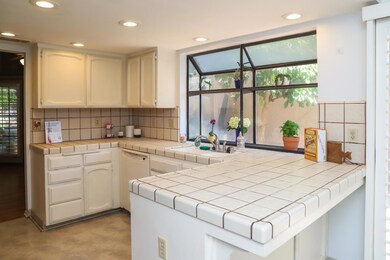 7762 N 7th St, Fresno, CA 93720 - photo 5