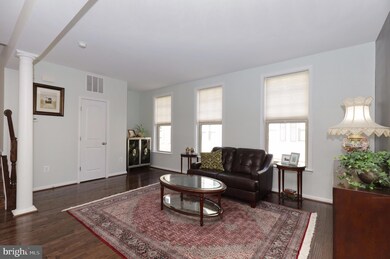 1402 Occoquan Heights Ct, Occoquan, VA 22125 - photo 6