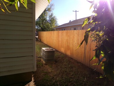 813 813 N 8th, Duncan, OK 73533 - photo 4