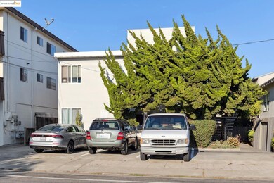 unlisted-address, Albany, CA 94706 - photo 4