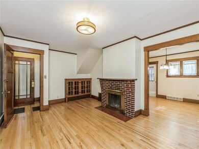 1095 45th St, Des Moines, IA 50311 - photo 3