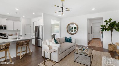 Litchfield Family room 2