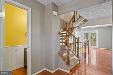 2122 Commissary Cir, Odenton, MD 21113 - photo 5