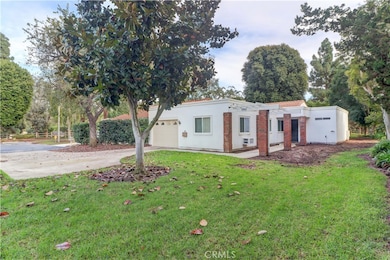 3352 Bahia Blanca E unit B, Laguna Woods, CA 92637 - photo 2