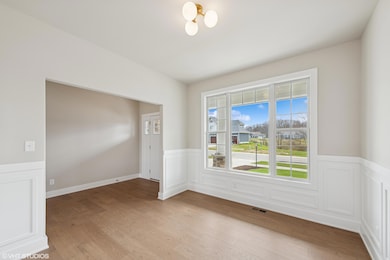 2903 Whispering Brook Ln, Valparaiso, IN 46385 - photo 5