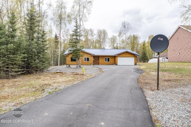 6-web-or-mls-3600 N Fortune Cir-6