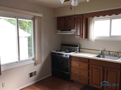 2606 Claredale Rd, Toledo, OH 43613 - photo 7