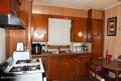 411 13th St Kitchen 1