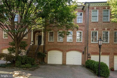2047 Mayfair Mclean Ct, Falls Church, VA 22043 - photo 2