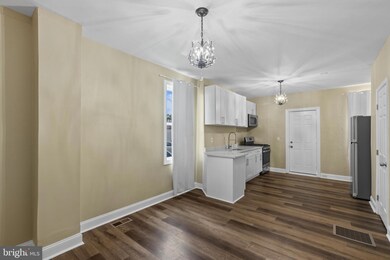 925 N Belnord Ave, Baltimore, MD 21205 - photo 7