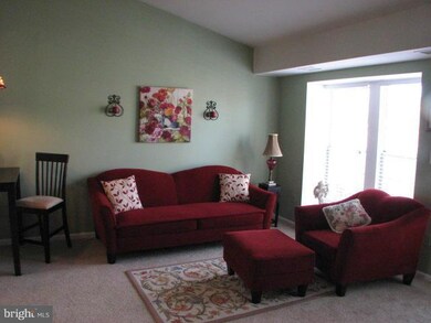 4546 28th Rd S unit F, Arlington, VA 22206 - photo 2