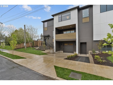 3541 NE Emerson St, Portland, OR 97211 - photo 3