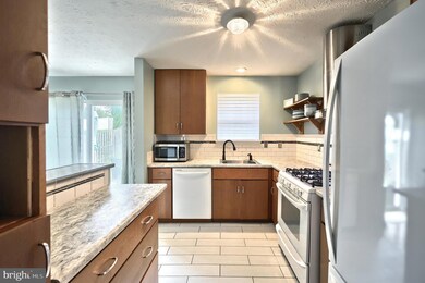 470 Crossing Way, Manchester, PA 17345 - photo 7