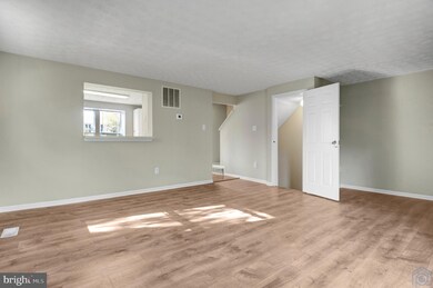 15401 Norwalk Ct, Bowie, MD 20716 - photo 5