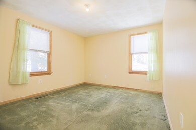 9 Kinney Ave, Burlington, MA 01803 - photo 7