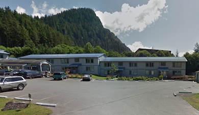 1050 Salmon Creek Ln, Juneau, AK 99801 - photo 7