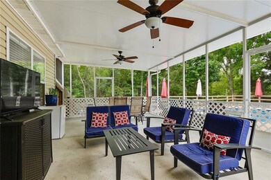 Screened -In Patio