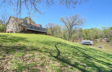 Gentle sloping lot with easy access to lake.