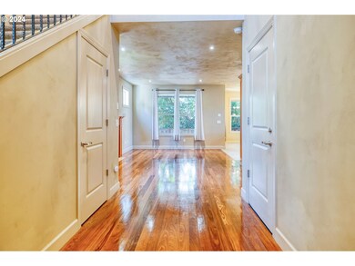 Entrance/Foyer