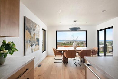 2481 La Marque St, San Diego, CA 92109 - photo 5