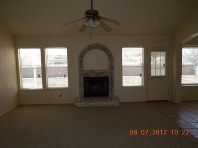 15316 Marburn Ct unit CT, Horizon City, TX 79928 - photo 2