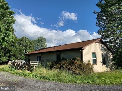 626 Dicks Hollow Rd, Winchester, VA 22603 - photo 3