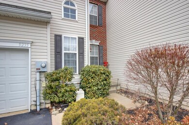 5235 Spring Ridge Dr E, Macungie, PA 18062 - photo 2